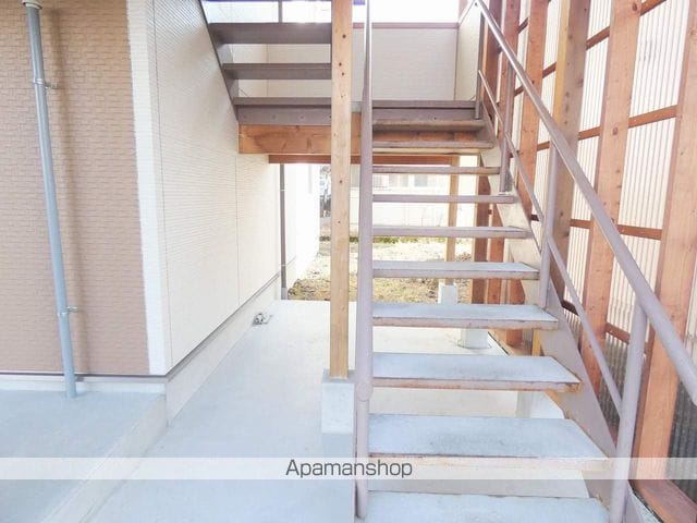 ビエナ本母の玄関写真