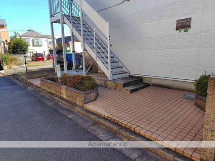 レオパレスエーデルワイス[1K/22.35m2]のエントランス