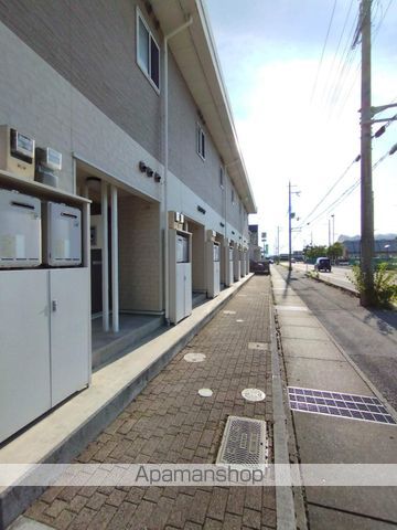 レオパレス宮司東[1K/28.02m2]のエントランス
