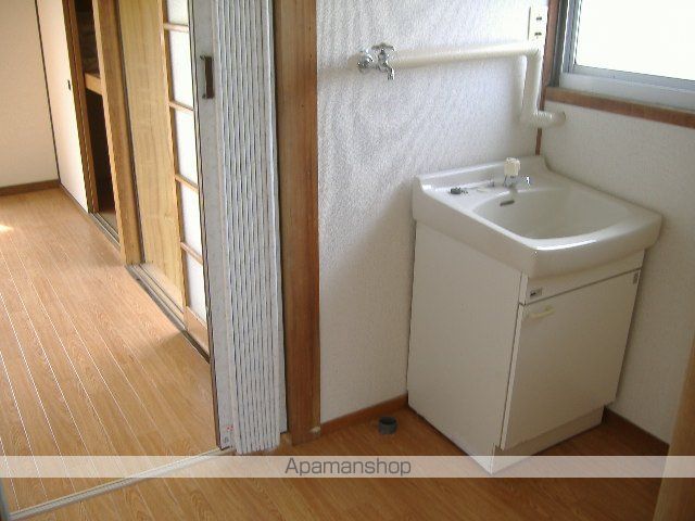 沢村赤羽貸家の内装写真