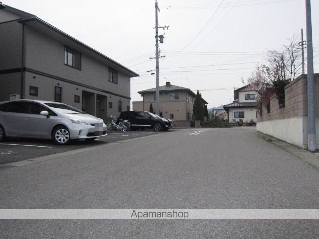 成田住宅の周辺写真