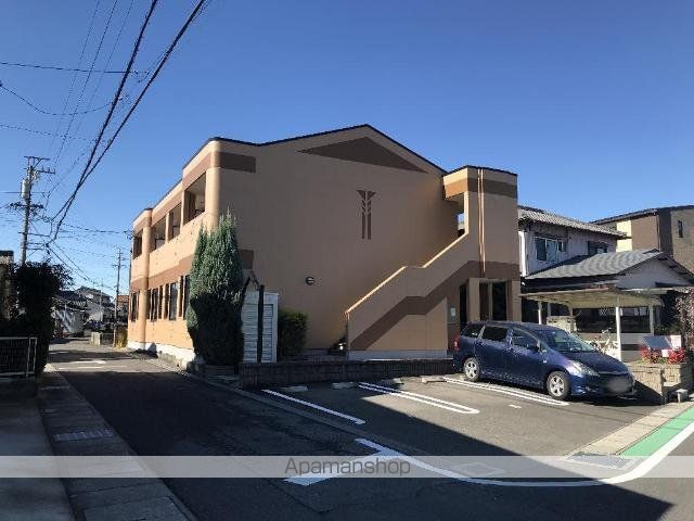 プチメゾン辰の玄関写真
