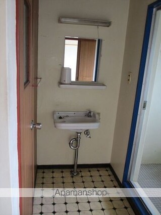 和歌山県和歌山市榎原[3K/34.54m2]の洗面所