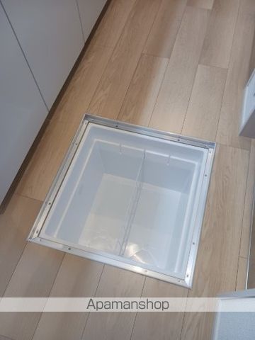 ヌーヴェル ラ ヴィの内装写真