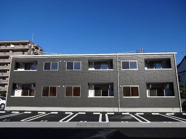 グラウィスIの外観写真