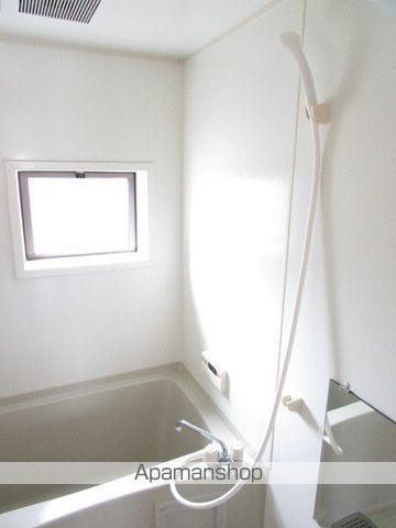 グランシャリオ A棟の内装写真