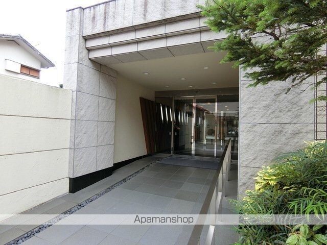 下北沢パークハウス[2LDK/68.32m2]のエントランス4