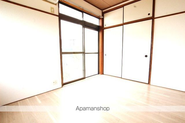 プラザドゥサンの内装写真