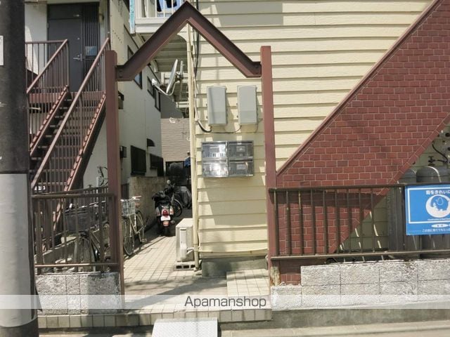 サニーサイドハウスの玄関写真