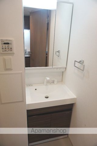 LUXENA KADOMAの内装写真