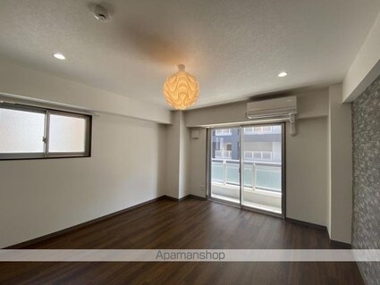 プレシャスタイム中央町ツインタワー北[1K/28.5m2]のリビング・居間