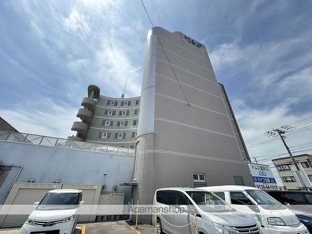 ドムス富岡IIの外観写真