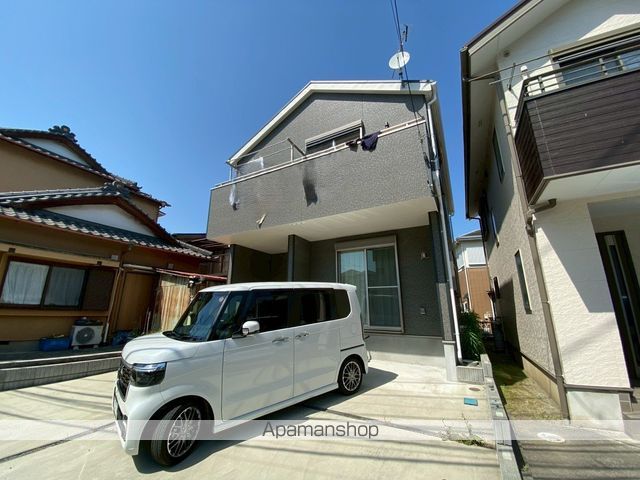 下新田貸家の外観写真