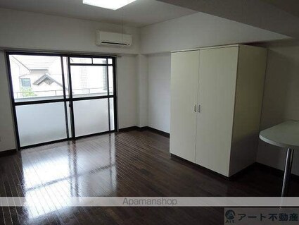 ベルハイム３８[1R/32m2]のリビング・居間