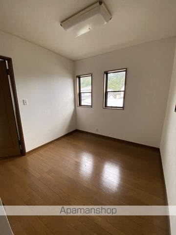 筑肥線 加布里駅 徒歩3分 2階建 築31年の内装写真