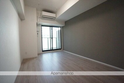 愛知県名古屋市西区新道２丁目[1K/24.94m2]のリビング・居間