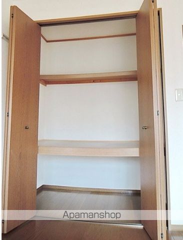シャトレJINDAI A棟の内装写真