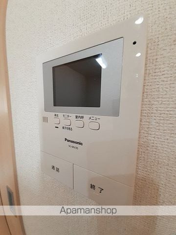 ファン ファミールBの内装写真
