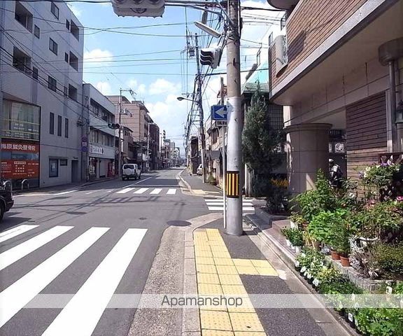 More 五条の周辺写真