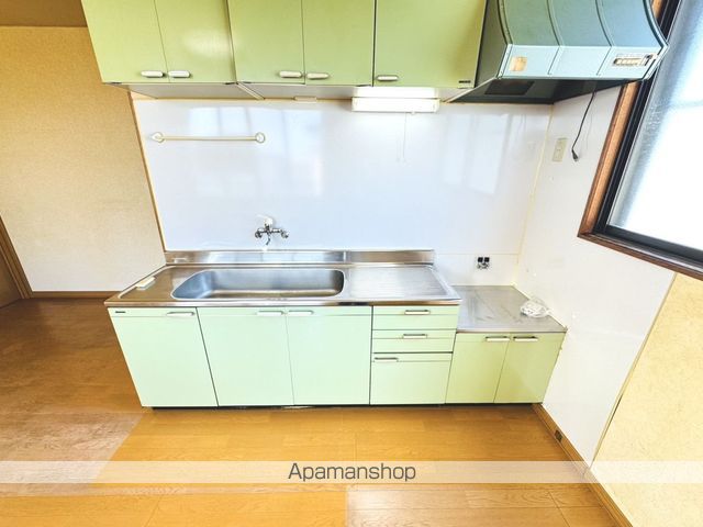 コーポサンフラワーAの内装写真