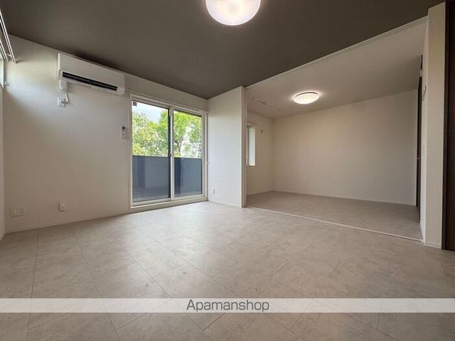LA MAISON 塚口の内装写真