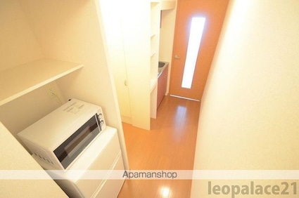 レオパレスネーブルⅡ[1K/28.02m2]のバルコニー