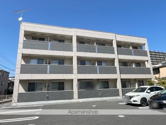 京成大久保マンションアパートの外観写真