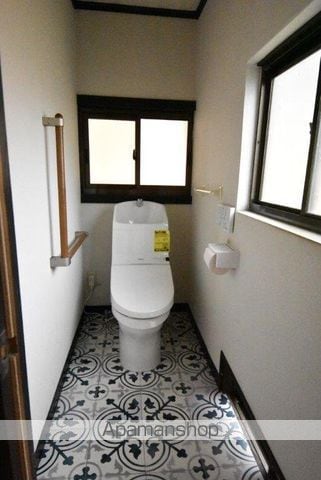 安芸高田市 2階建 築46年の内装写真