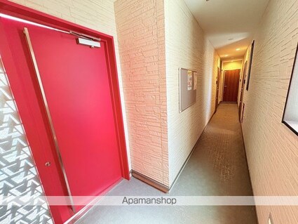 ＲＩＺＥＳＴ東照宮[1R/21.75m2]のロビー2