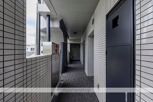 レジディア三軒茶屋Ⅱ[2LDK/67.8m2]の共用部