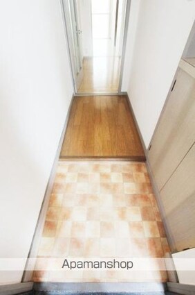 グランドゥール・サンポート[3DK/54.15m2]の玄関