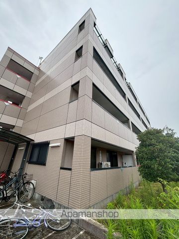 クイーンズタウンI番館の外観写真