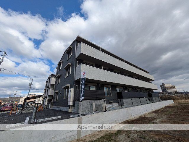 山陽本線 寺家駅 徒歩11分 3階建 築2年の外観写真