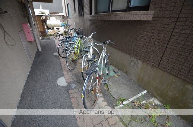 永田ハイツの玄関写真