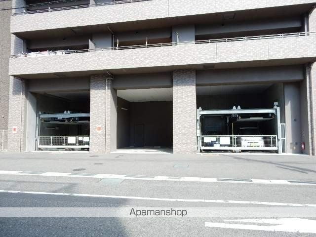 ロイヤルガーデン岡山駅前壱番館の外観写真