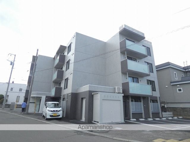 AVANCEの外観写真
