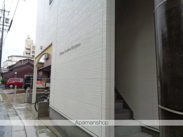 シャトーセルリアンモリヤマの玄関写真