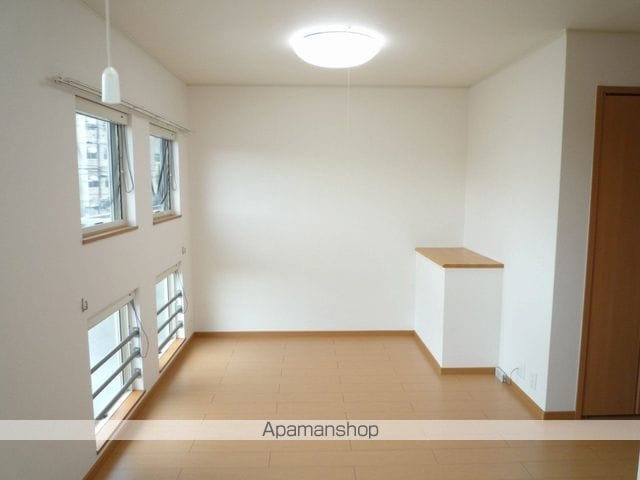 レジデンス佐々木IVの内装写真