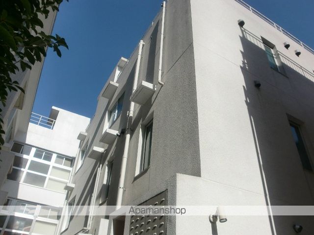 サンフェル神宮前の外観写真