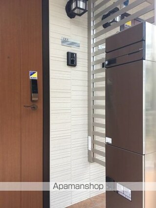 ルミナステラス[2LDK/61.53m2]の玄関