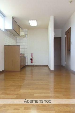 グリシーヌSの内装写真