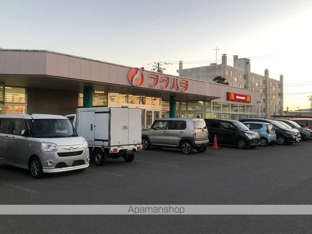 エクセレンスの周辺写真