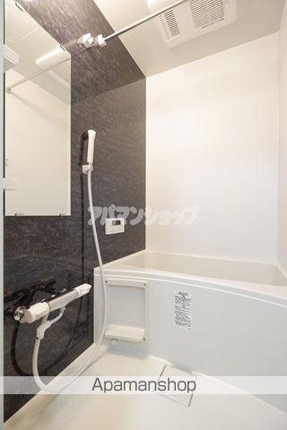 プラウドシャトー若葉の内装写真