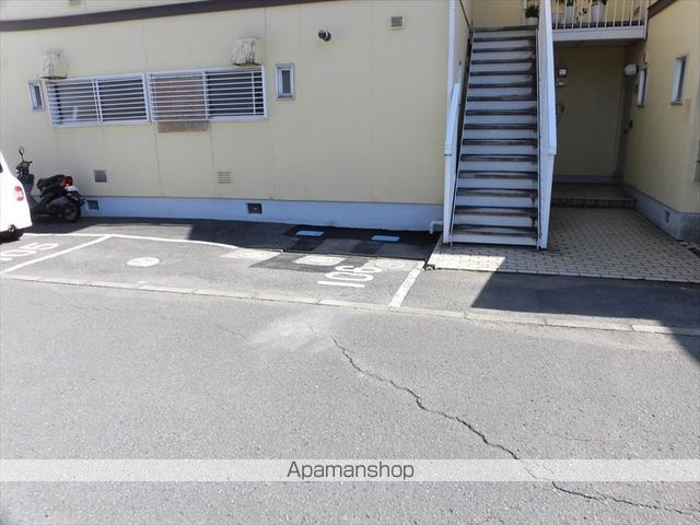 和歌山県和歌山市野崎[2DK/40m2]の駐車場5