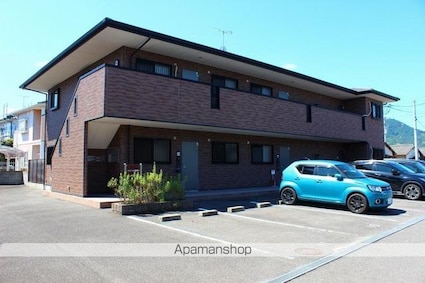 フォブール鶴見Ⅱ[2LDK/59.85m2]の外観1