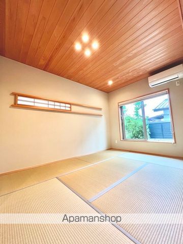 五色園4丁目戸建の内装写真