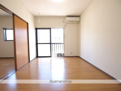 ＭｅｉｔｅｎＬｙｎｘ（ミーティヌリンクス）[2K/34.65m2]のリビング・居間