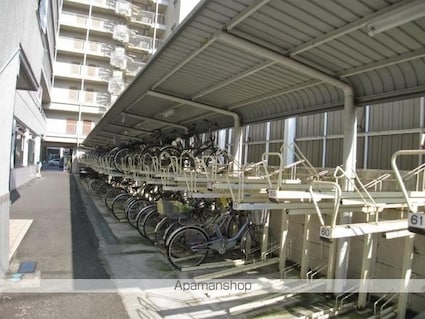 ロータリー本町　[1R/28.53m2]の共用部1