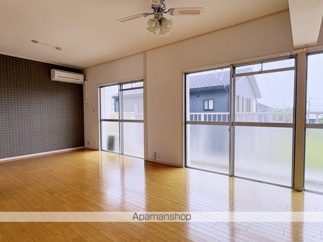 アールベロの内装写真