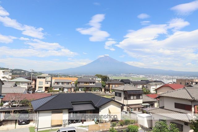 メゾンドアーシアンIIの外観写真